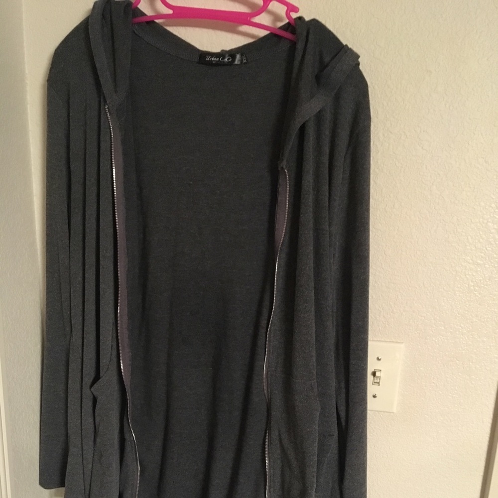 Asymmetrical hem lightweight hoodie